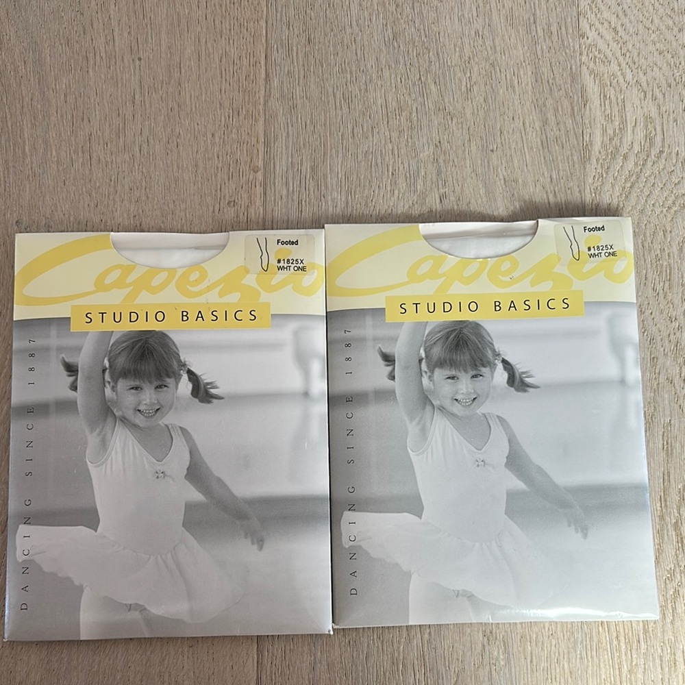 New Capezio Studio Basics Kids footed tights White bundle of 2 size 2-6 yr